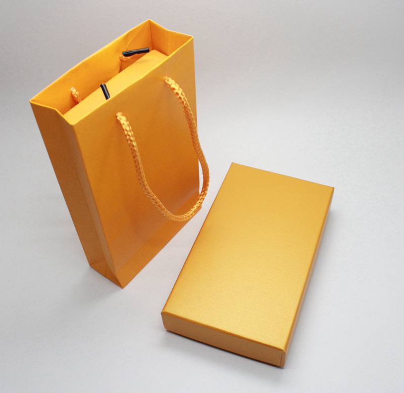 U盤16GB、筆黃金組合兩件套（水晶系列）