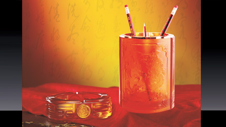 龍行天下琉璃煙灰缸、筆筒