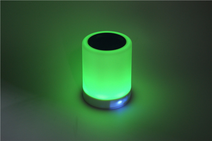 神燈藍(lán)牙音箱