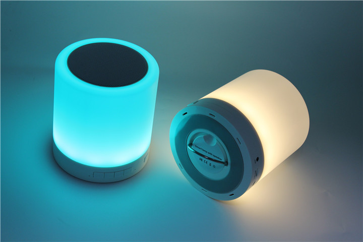 LV2015 RGB七彩藍牙音箱